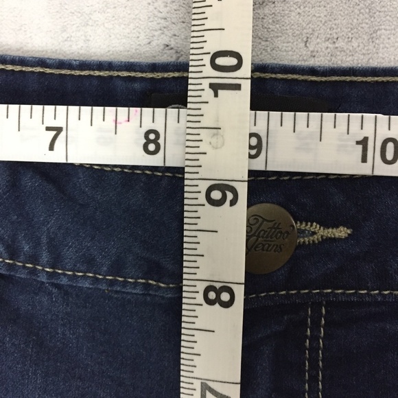 Tattoo Jean Shorts Womens 11 - Picture 10 of 10